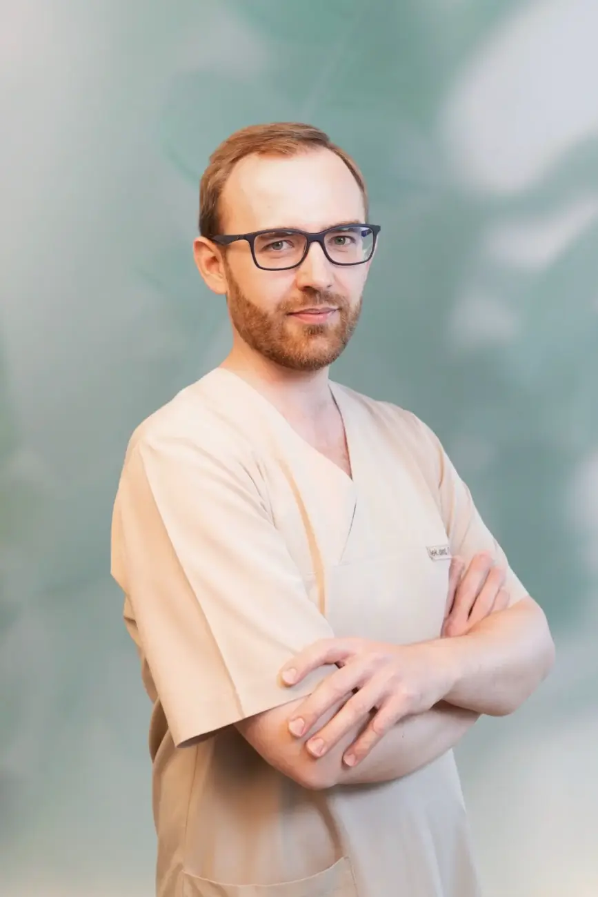 lek. dent. 
Paweł Aleksandrzak - endodoncja mikroskopowa, stomatologia zachowawcza